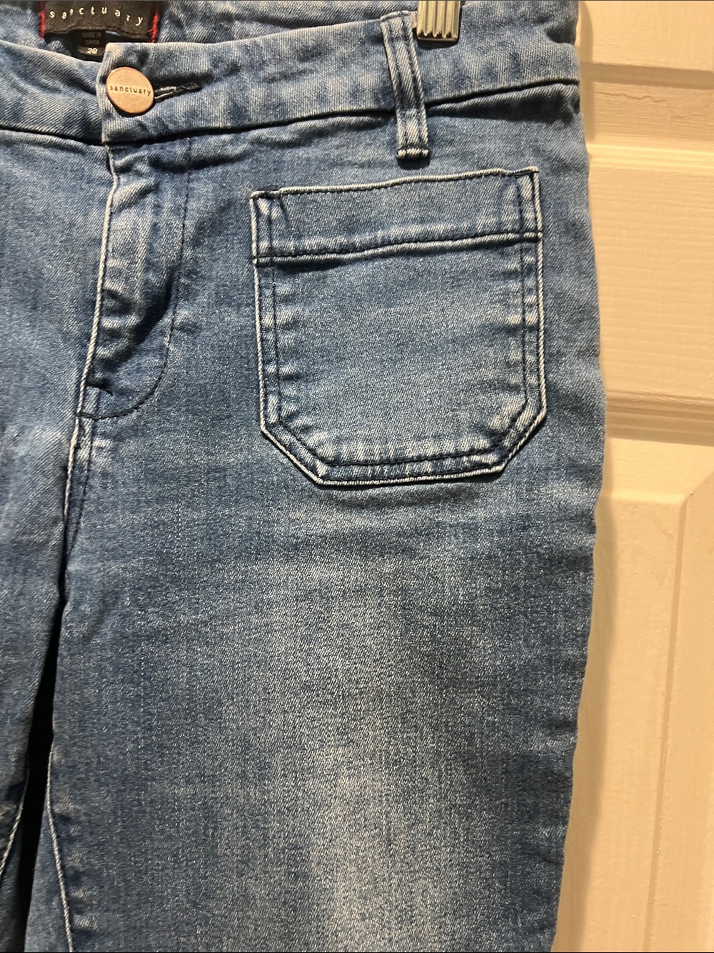 Sanctuary Mid-Rise Straight Crop Jeans in Medium Blue - Picture 4 of 11